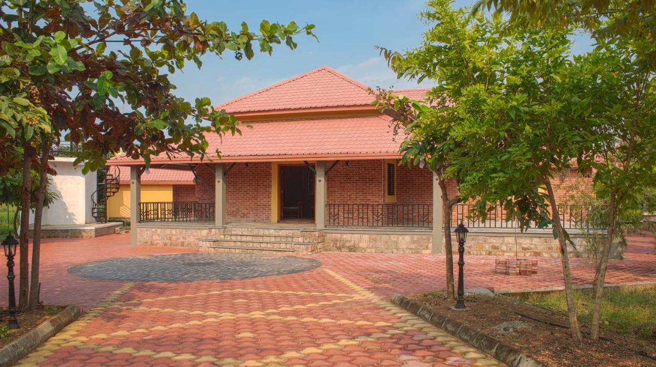 Wildcat Resort Tadoba Sirkada Esterno foto
